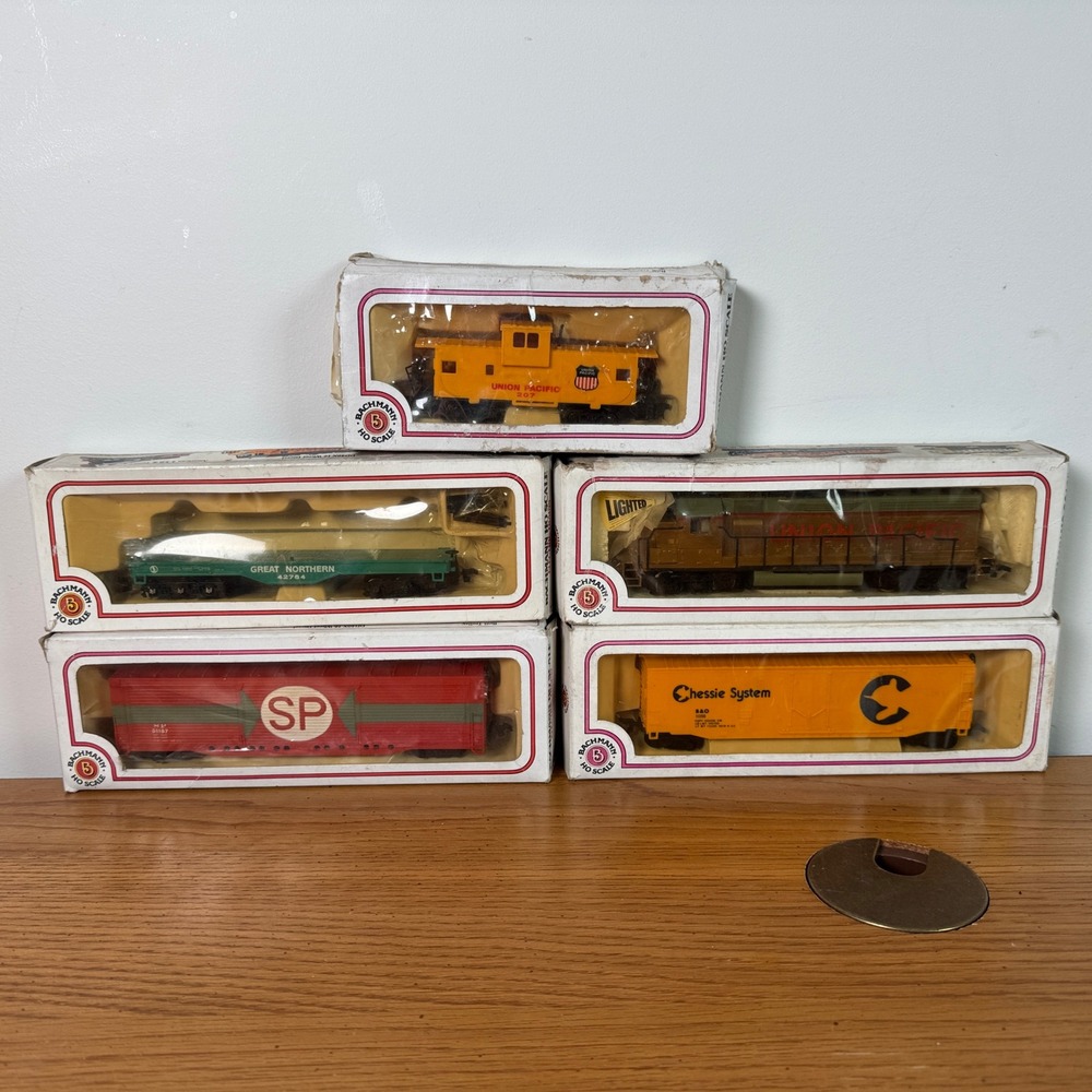 Bachmann HO Scale Train‎ Lot Union Pacific Chessie System Southern Pacific 5pc